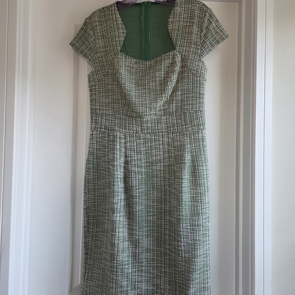 Elegant Green Tweed Dress